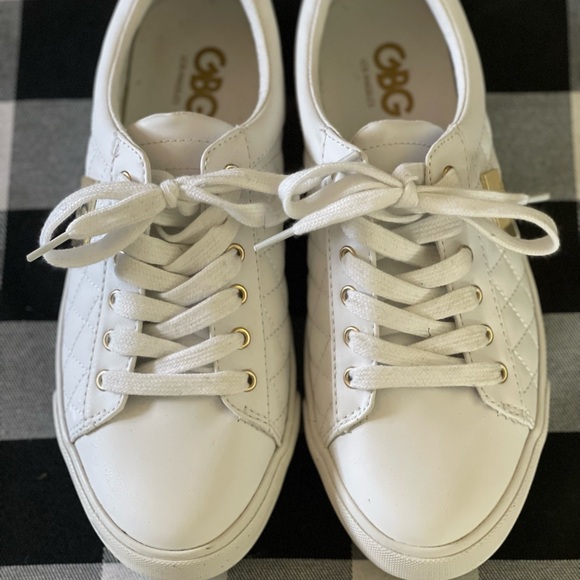 GBG Los Angeles by Guess Shoes - Picture 2 of 8